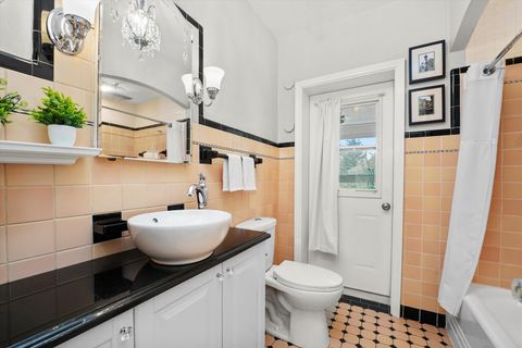 Tiny photo for 1104 Fair Oaks Avenue, Oak Park, IL 60302 (MLS # 12486680)