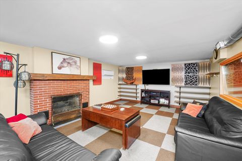 Tiny photo for 1104 Fair Oaks Avenue, Oak Park, IL 60302 (MLS # 12486680)