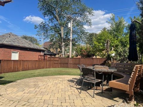 Tiny photo for 1104 Fair Oaks Avenue, Oak Park, IL 60302 (MLS # 12486680)