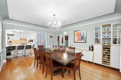 Tiny photo for 1104 Fair Oaks Avenue, Oak Park, IL 60302 (MLS # 12486680)