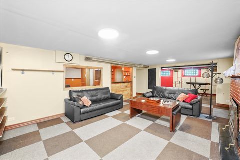 Tiny photo for 1104 Fair Oaks Avenue, Oak Park, IL 60302 (MLS # 12486680)