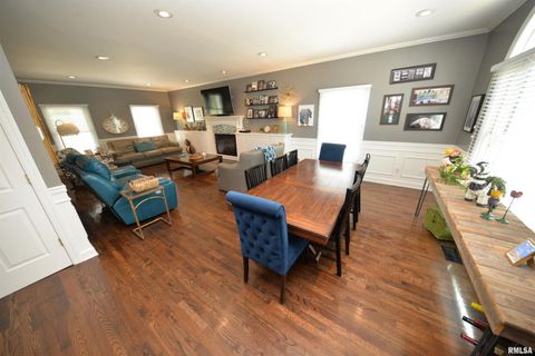 Tiny photo for 15821 N Tolle Lane, Mt Vernon, IL 62864 (MLS # EB459046)