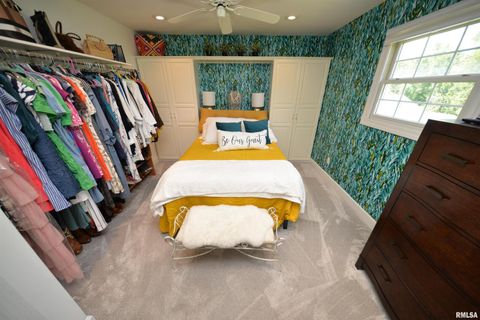 Tiny photo for 15821 N Tolle Lane, Mt Vernon, IL 62864 (MLS # EB459046)