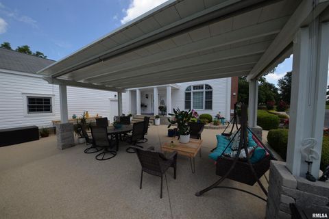 Tiny photo for 15821 N Tolle Lane, Mt Vernon, IL 62864 (MLS # EB459046)