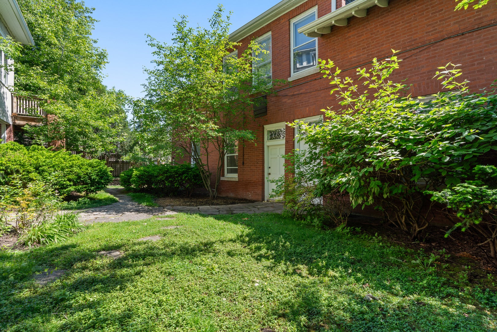 1235.5 Ridge Avenue