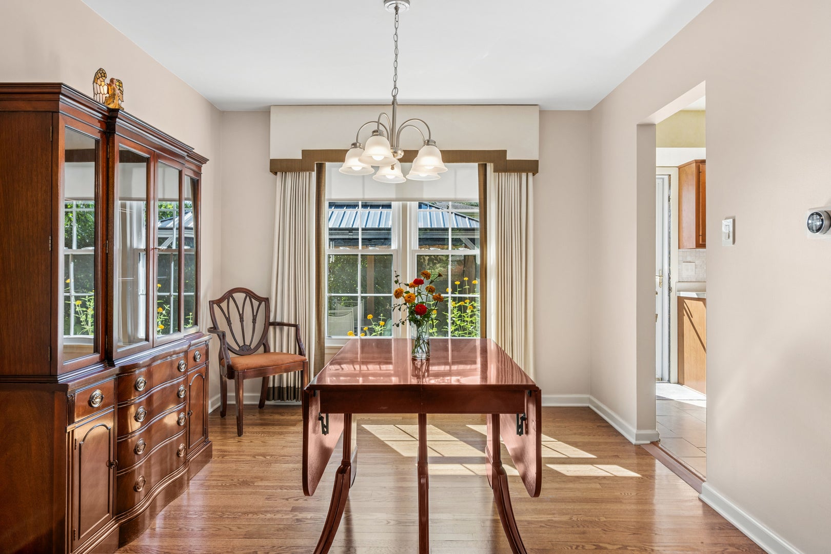 1627 E Jonquil Terrace