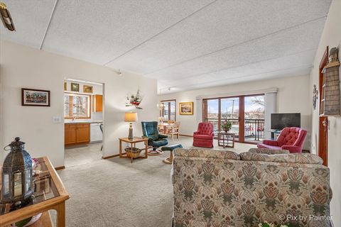 Tiny photo for 100 N Gary Avenue #208, Wheaton, IL 60187 (MLS # 12543613)