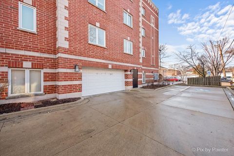 Tiny photo for 100 N Gary Avenue #208, Wheaton, IL 60187 (MLS # 12543613)