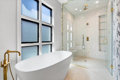 Tiny photo for 2119 N Seminary Avenue, Chicago, IL 60614 (MLS # 12716177)