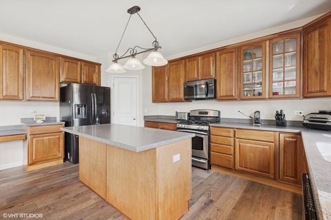 Tiny photo for 342 Sweet Gum Street, Bolingbrook, IL 60490 (MLS # 12459091)