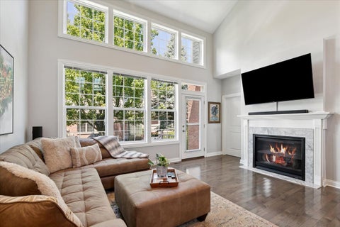 Tiny photo for 1814 Torrey Parkway, Libertyville, IL 60048 (MLS # 12682887)
