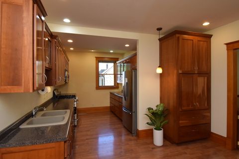 Tiny photo for 34 S La Fox Street, South Elgin, IL 60177 (MLS # 12688188)