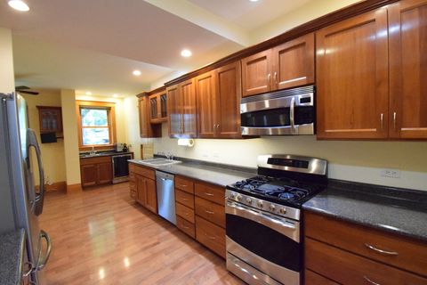 Tiny photo for 34 S La Fox Street, South Elgin, IL 60177 (MLS # 12688188)