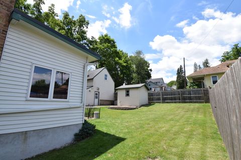 Tiny photo for 34 S La Fox Street, South Elgin, IL 60177 (MLS # 12688188)