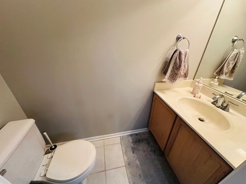 Tiny photo for 419 Lakeview Circle, Bolingbrook, IL 60440 (MLS # 12590014)