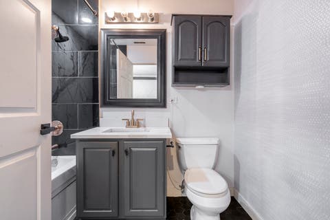 Tiny photo for 2625 N Ashland Avenue #1A, Chicago, IL 60614 (MLS # 12728698)