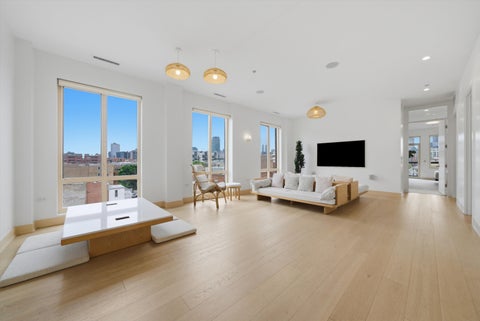 Tiny photo for 305 S Racine Avenue #5A, Chicago, IL 60607 (MLS # 12709946)