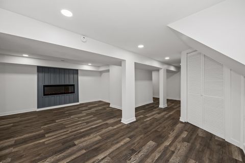 Tiny photo for 7832 S Paxton Avenue, Chicago, IL 60649 (MLS # 12545336)