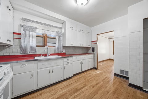 Tiny photo for 12751 Irving Avenue, Blue Island, IL 60406 (MLS # 12703145)