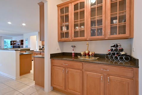 Tiny photo for 572 Tuscan View Drive, Elgin, IL 60124 (MLS # 12613730)