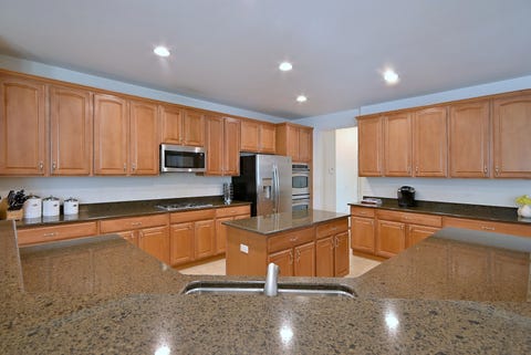 Tiny photo for 572 Tuscan View Drive, Elgin, IL 60124 (MLS # 12613730)