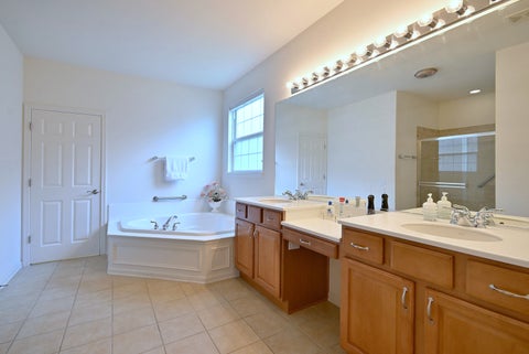 Tiny photo for 572 Tuscan View Drive, Elgin, IL 60124 (MLS # 12613730)