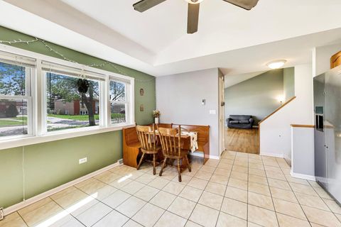 Tiny photo for 6864 175th Place, Tinley Park, IL 60477 (MLS # 12621682)
