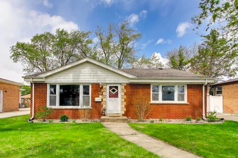 Photo of 6864 175th Place, Tinley Park, IL 60477 (MLS # 12621682)