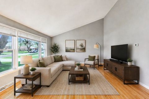 Tiny photo for 6864 175th Place, Tinley Park, IL 60477 (MLS # 12621682)