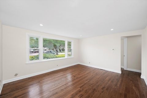 Tiny photo for 28 Liberty Boulevard, Machesney Park, IL 61115 (MLS # 12368618)