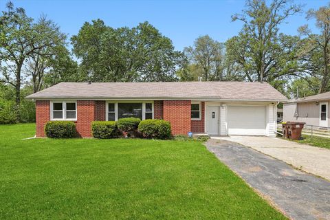 Photo of 28 Liberty Boulevard, Machesney Park, IL 61115 (MLS # 12368618)