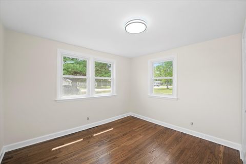 Tiny photo for 28 Liberty Boulevard, Machesney Park, IL 61115 (MLS # 12368618)