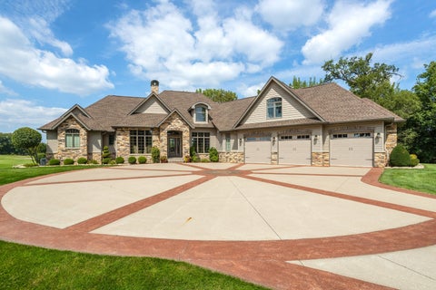 Tiny photo for 10 Bay Hill Drive, Coal Valley, IL 61240 (MLS # 12772099)