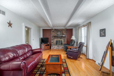 Tiny photo for 9 Valley View Drive, Blue Grass, IA 52726 (MLS # 12619310)