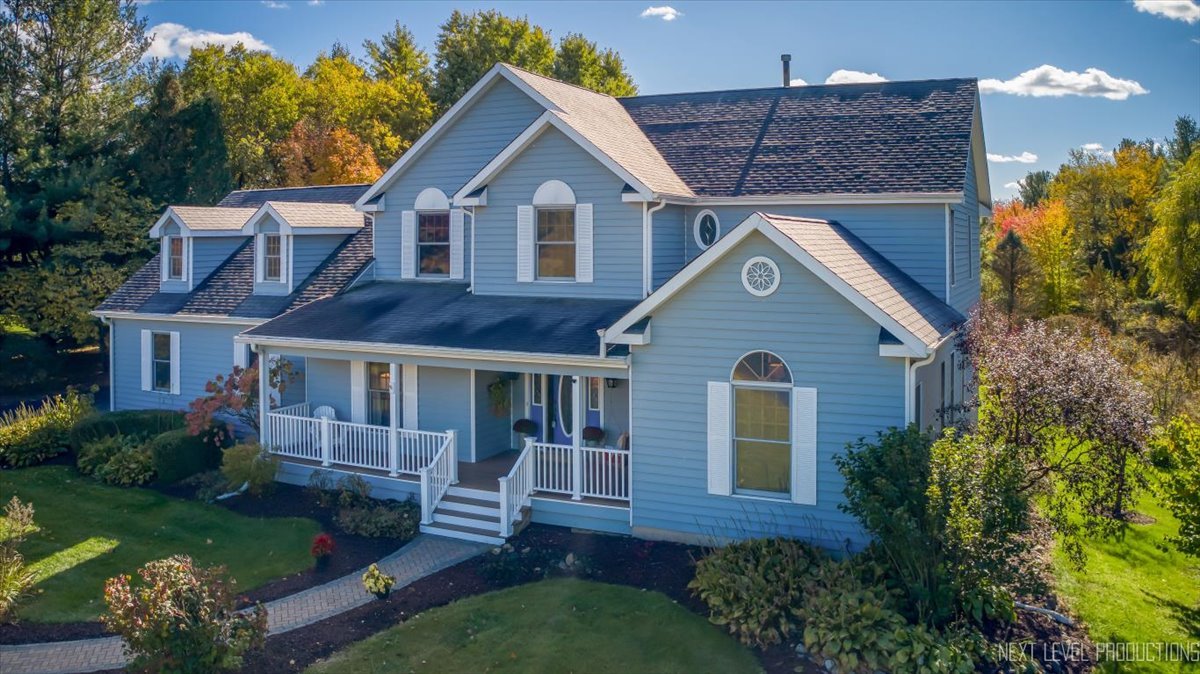 40W817 Willowbrook Drive