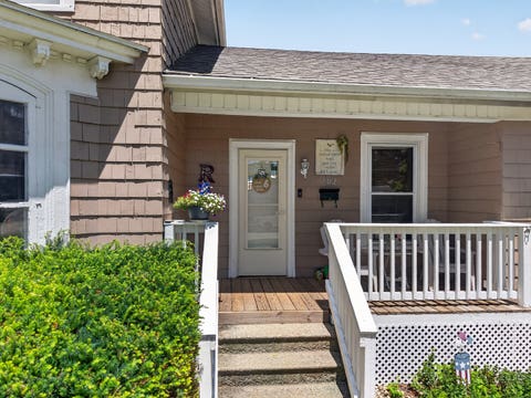 Tiny photo for 702 Pearl Street, Ottawa, IL 61350 (MLS # 12698930)