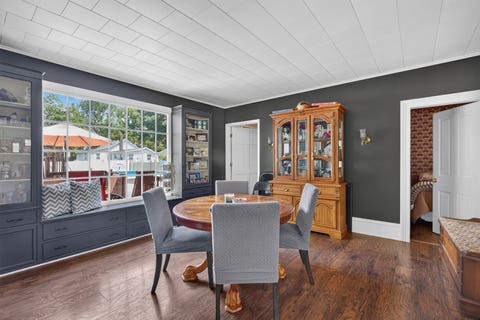 Tiny photo for 702 Pearl Street, Ottawa, IL 61350 (MLS # 12698930)