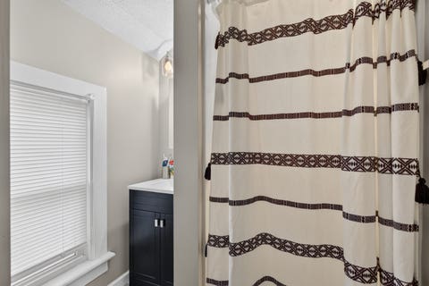 Tiny photo for 702 Pearl Street, Ottawa, IL 61350 (MLS # 12698930)