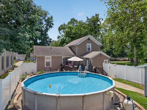 Tiny photo for 702 Pearl Street, Ottawa, IL 61350 (MLS # 12698930)