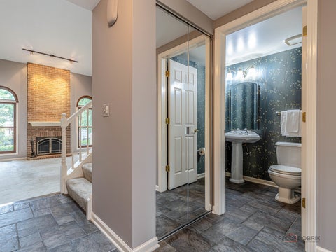 Tiny photo for 230 Parktrail Court, Schaumburg, IL 60173 (MLS # 12744886)
