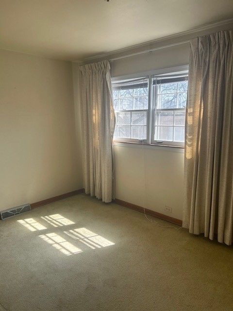 Tiny photo for 108 E Burlington Street #B, Riverside, IL 60546 (MLS # 12596884)