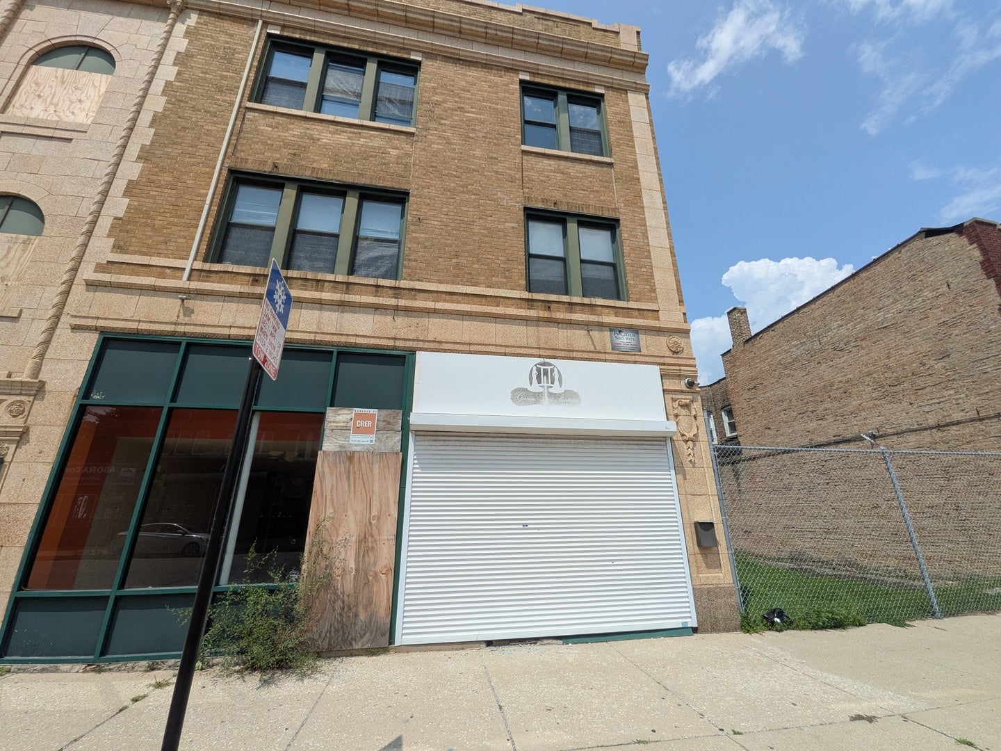 7850-7851 S CONSTANCE Avenue
