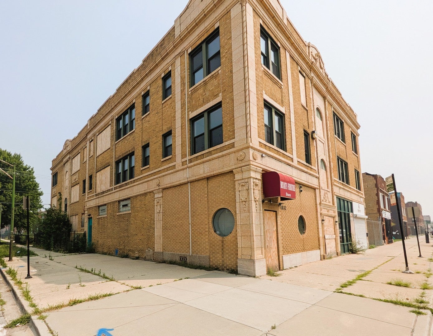 7850-7851 S CONSTANCE Avenue