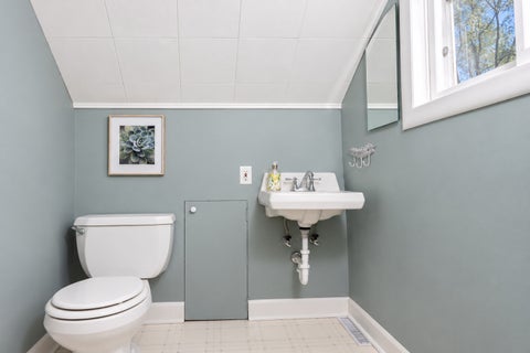 Tiny photo for 2225 Lagoon Drive, Fox River Grove, IL 60021 (MLS # 12788554)