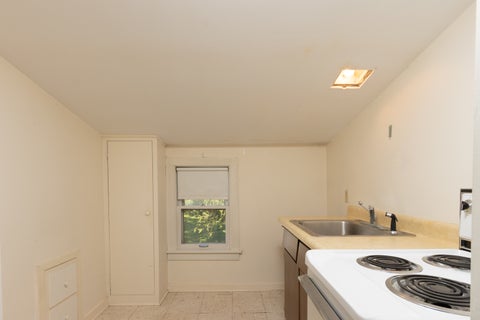 Tiny photo for 2225 Lagoon Drive, Fox River Grove, IL 60021 (MLS # 12788554)