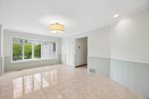 Tiny photo for 116 51st Place, Western Springs, IL 60558 (MLS # 12633289)