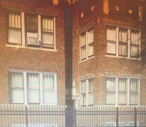 7914 S May Street Chicago IL 60620