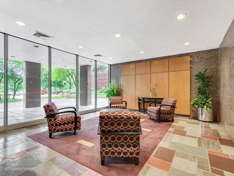 Tiny photo for 2970 N Lake Shore Drive #14A, Chicago, IL 60657 (MLS # 12587492)