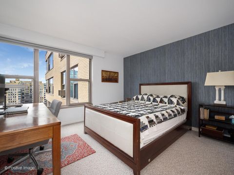 Tiny photo for 2970 N Lake Shore Drive #14A, Chicago, IL 60657 (MLS # 12587492)