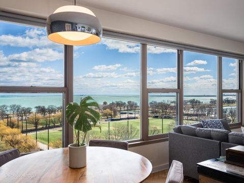 Tiny photo for 2970 N Lake Shore Drive #14A, Chicago, IL 60657 (MLS # 12587492)